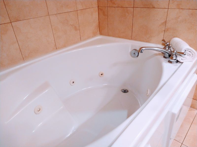 Acrylic Bathtub Installation in Bradenton, FL