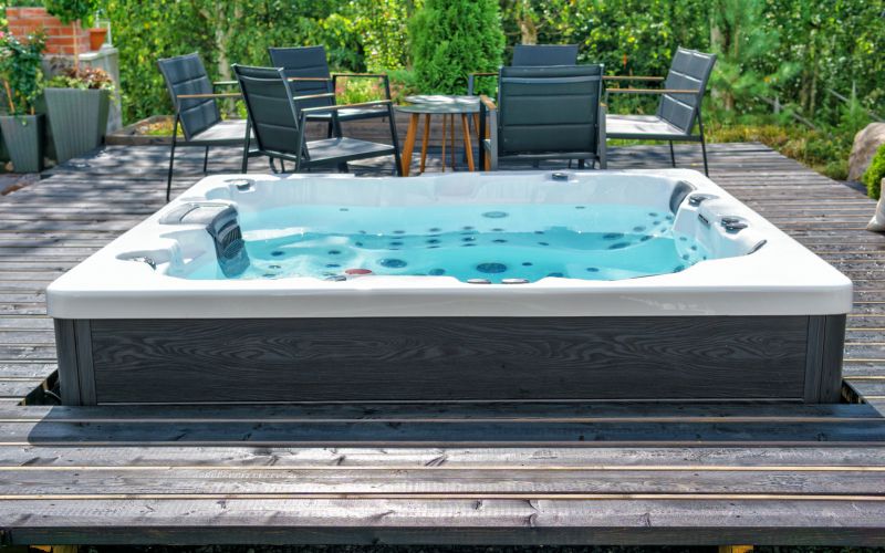 Jetted Tub Replacement in Framingham, MA